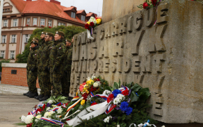 Pietní akt k 28. říjnu (ch)