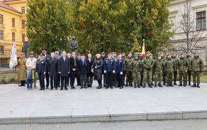 Pietní akt k 28. říjnu (j)