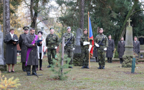 Pietní akt ke Dni válečných veteránů