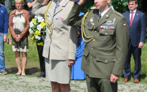 majorka Martina Urbánková a kapitán Josef Boušek