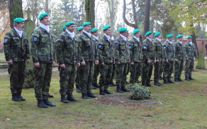 Příslušníci pěší roty aktivní zálohy KVV Hradec Králové